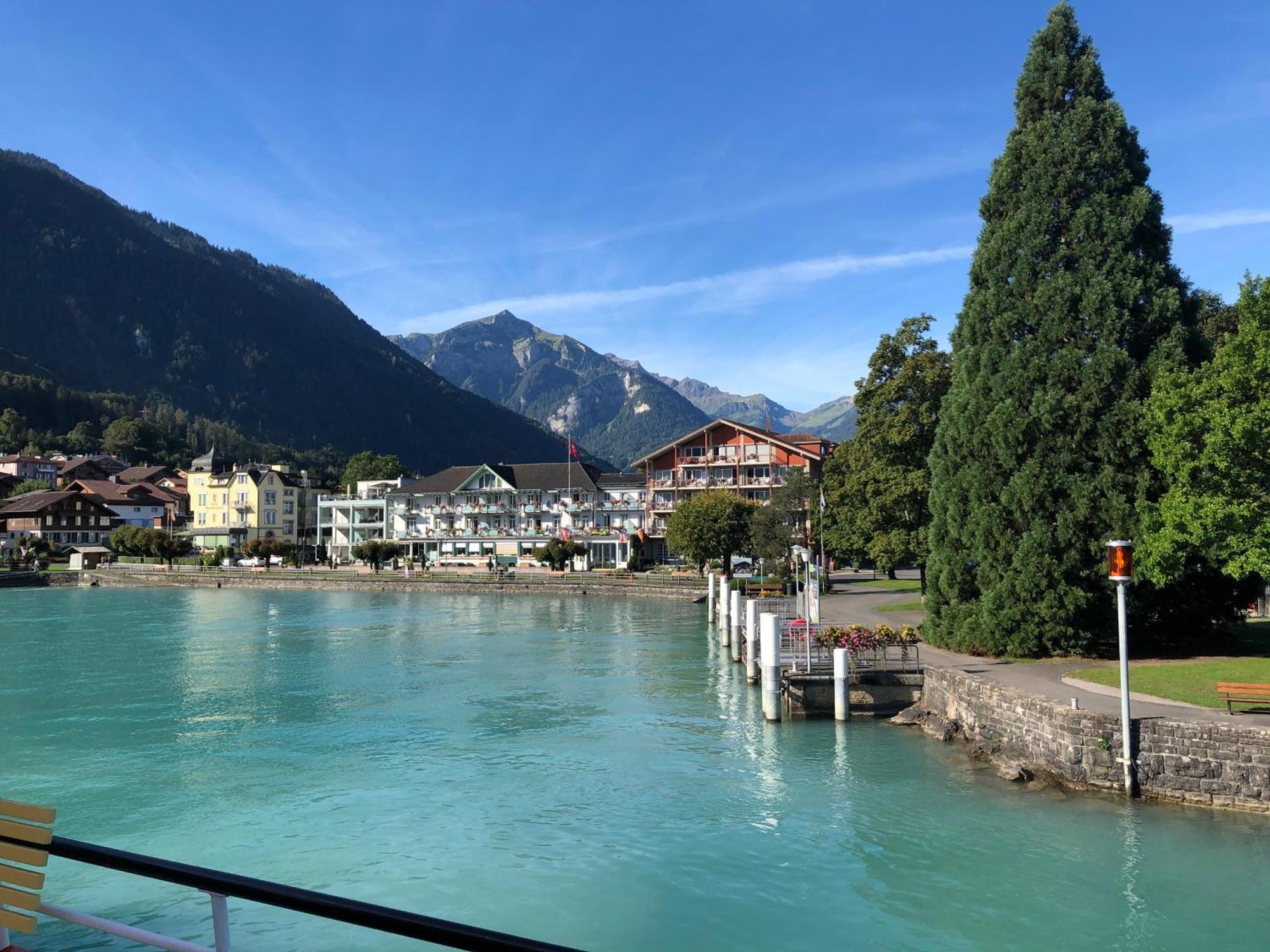Center Park Apartment Interlaken Bagian luar foto